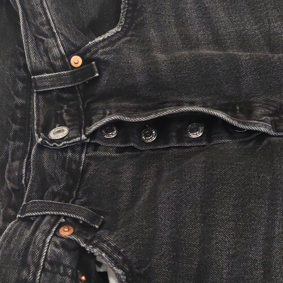 LEVI'S PREMIUM 501 JEANS. - Picture 11 of 17